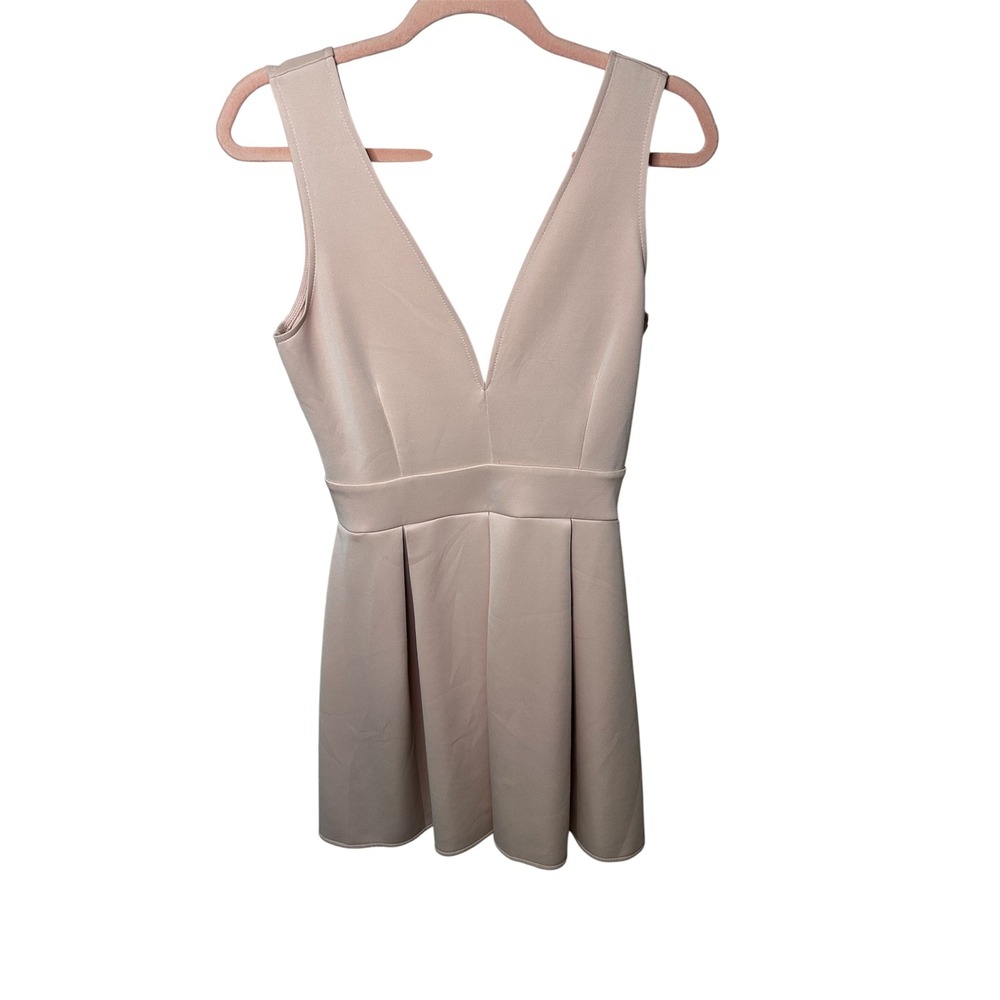 NWT Forever 21 Light Pink‎ Skater Dress – Size M - Picture 2 of 4